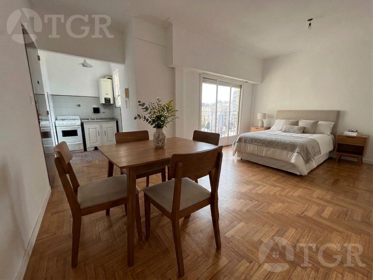 Foto de Venta Departamento monoambiente en Monserrat, imagen 2