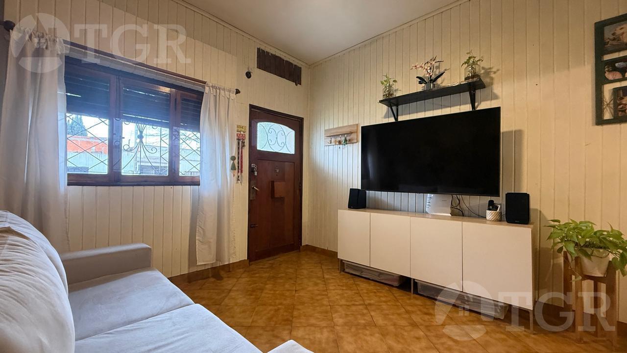 Foto de CASA 3 AMBIENTES APTO CRÉDITO SOBRE LOTE PROPIO CON PATIO Y QUINCHO, imagen 1