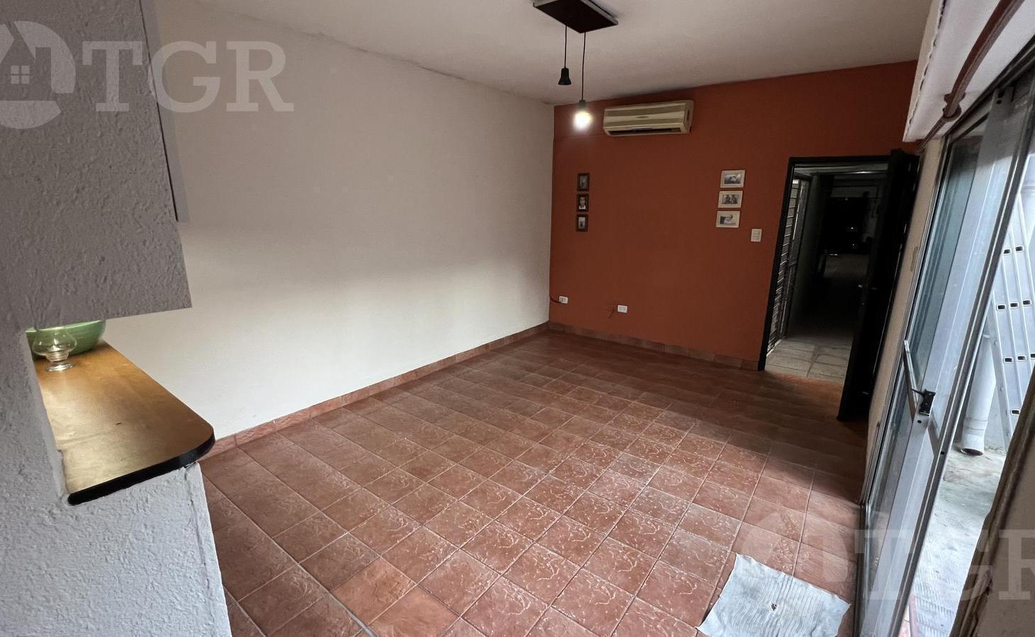 Foto de VENTA PH 5 AMB LOMAS DEL MIRADOR, imagen 3