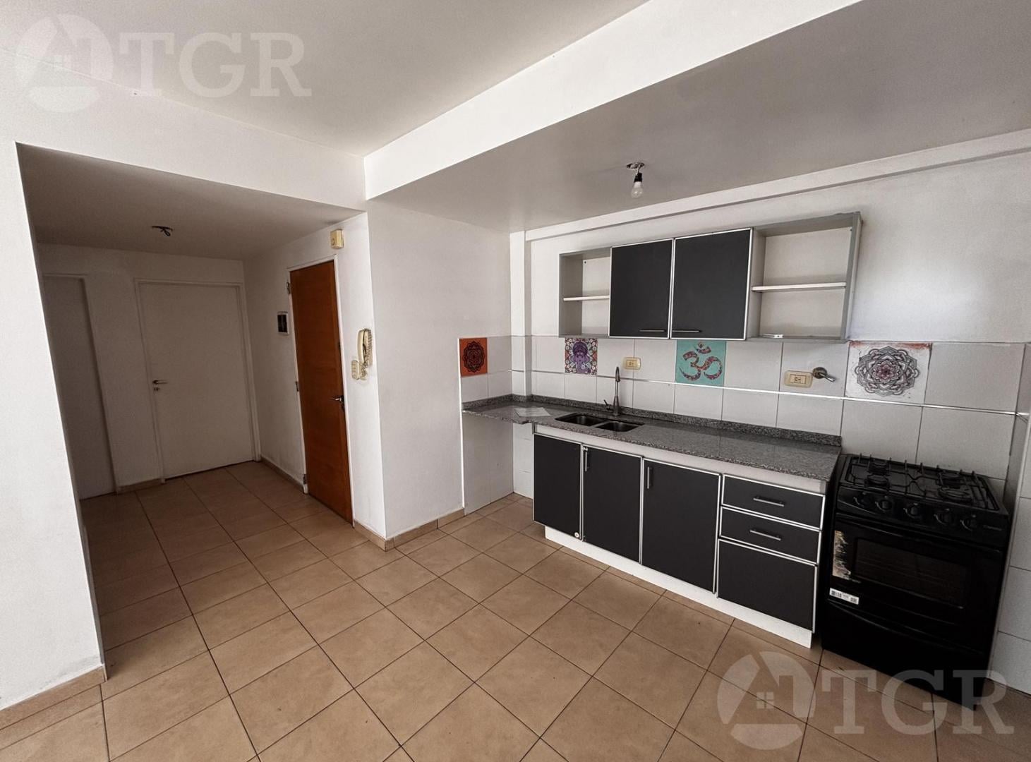 Foto de Departamento 3 ambientes en alquiler – Alberti 1070, San Cristóbal, imagen 3
