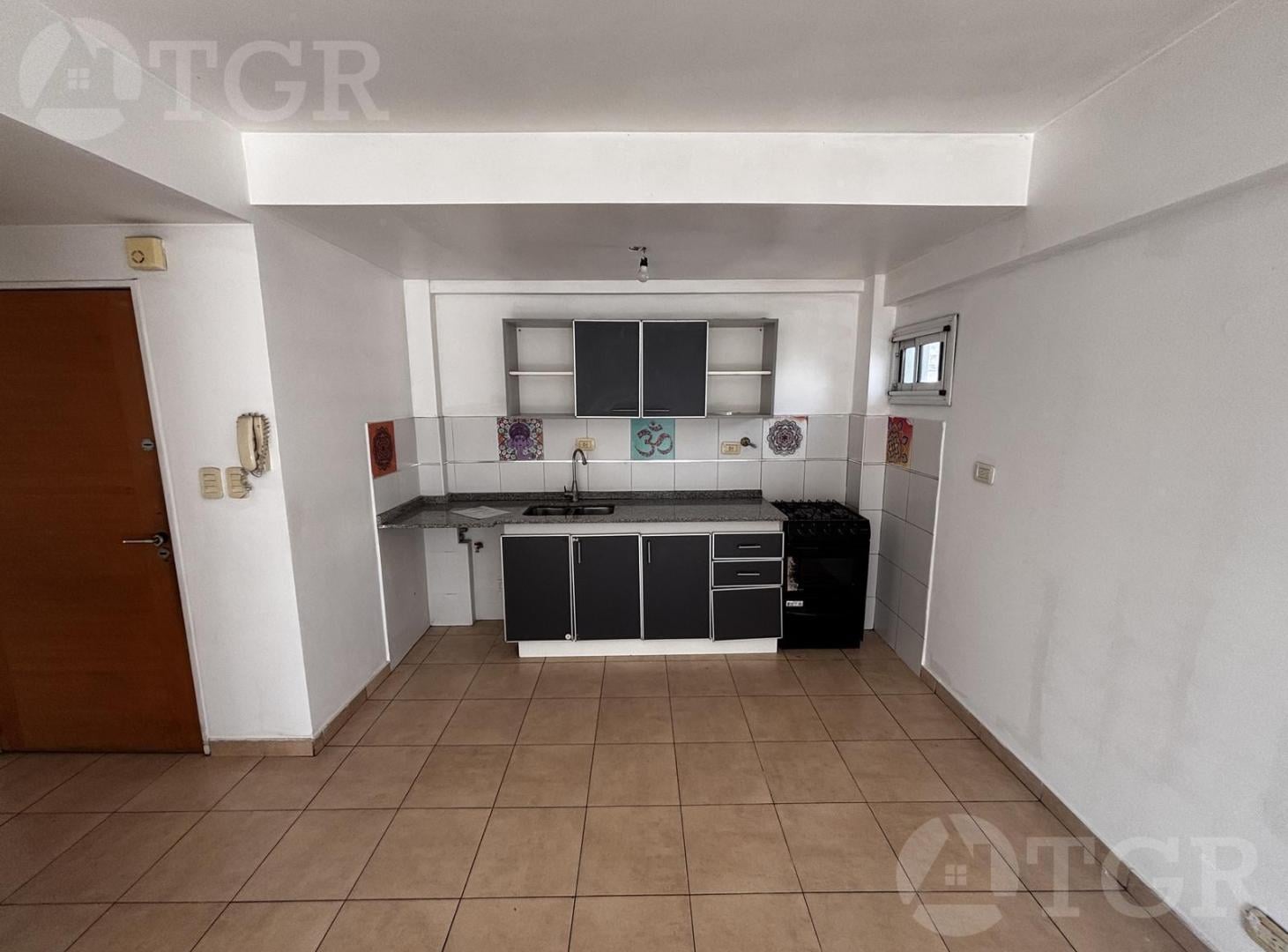 Foto de Departamento 3 ambientes en alquiler – Alberti 1070, San Cristóbal, imagen 2