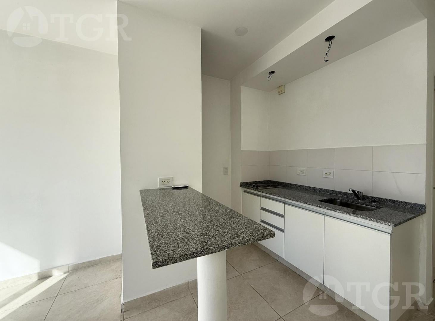 Foto de ¡Oportunidad en Almagro! Monoambiente al este con balcón terraza, imagen 3