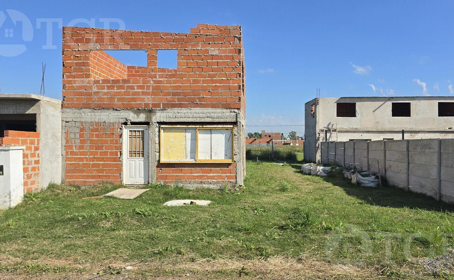 Foto de Casa a terminar en Tristán Suarez Barrio Mi Tierra, imagen 1