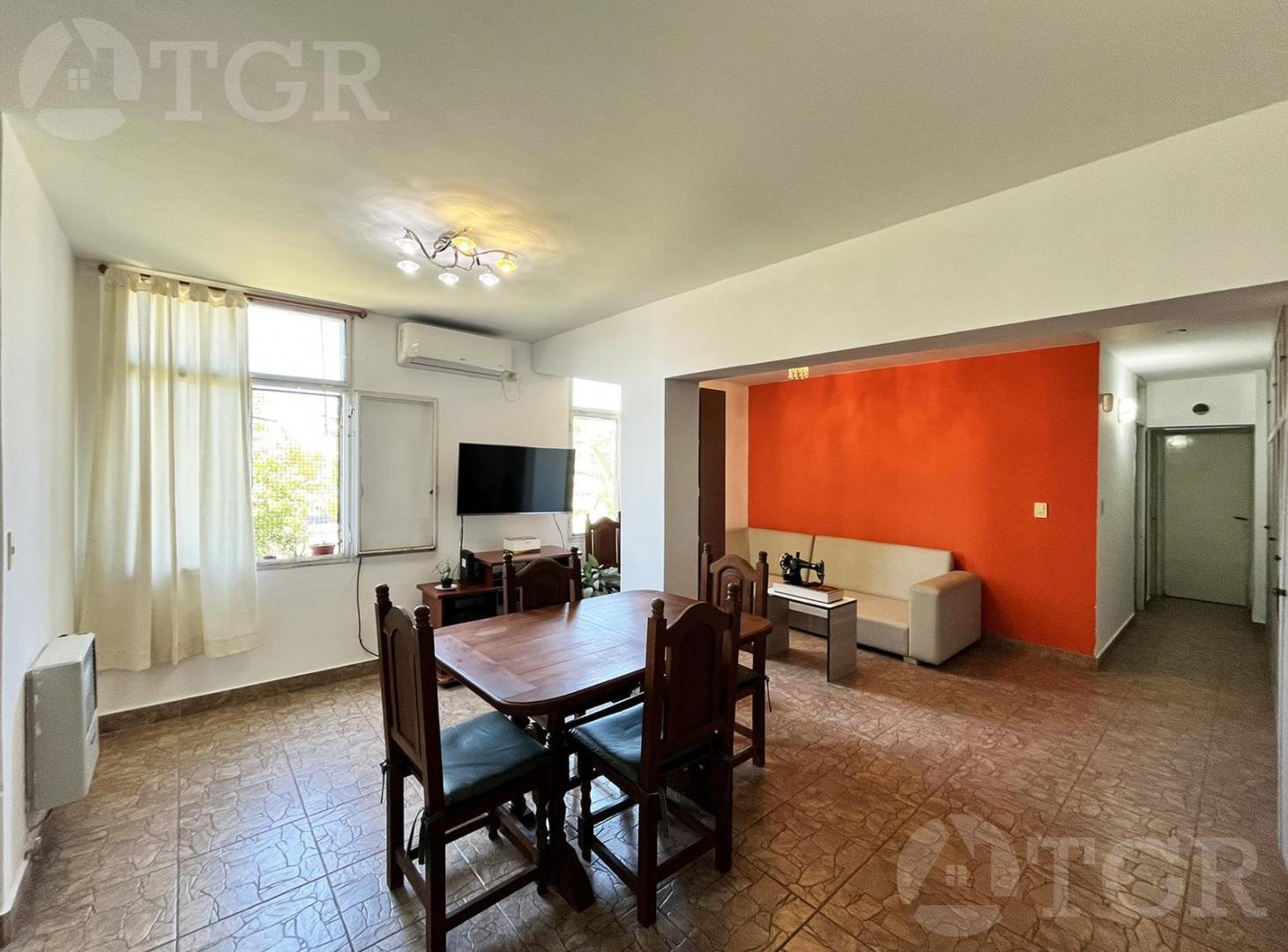 Foto de Venta departamento 3 ambientes en Lomas de Zamora, imagen 2