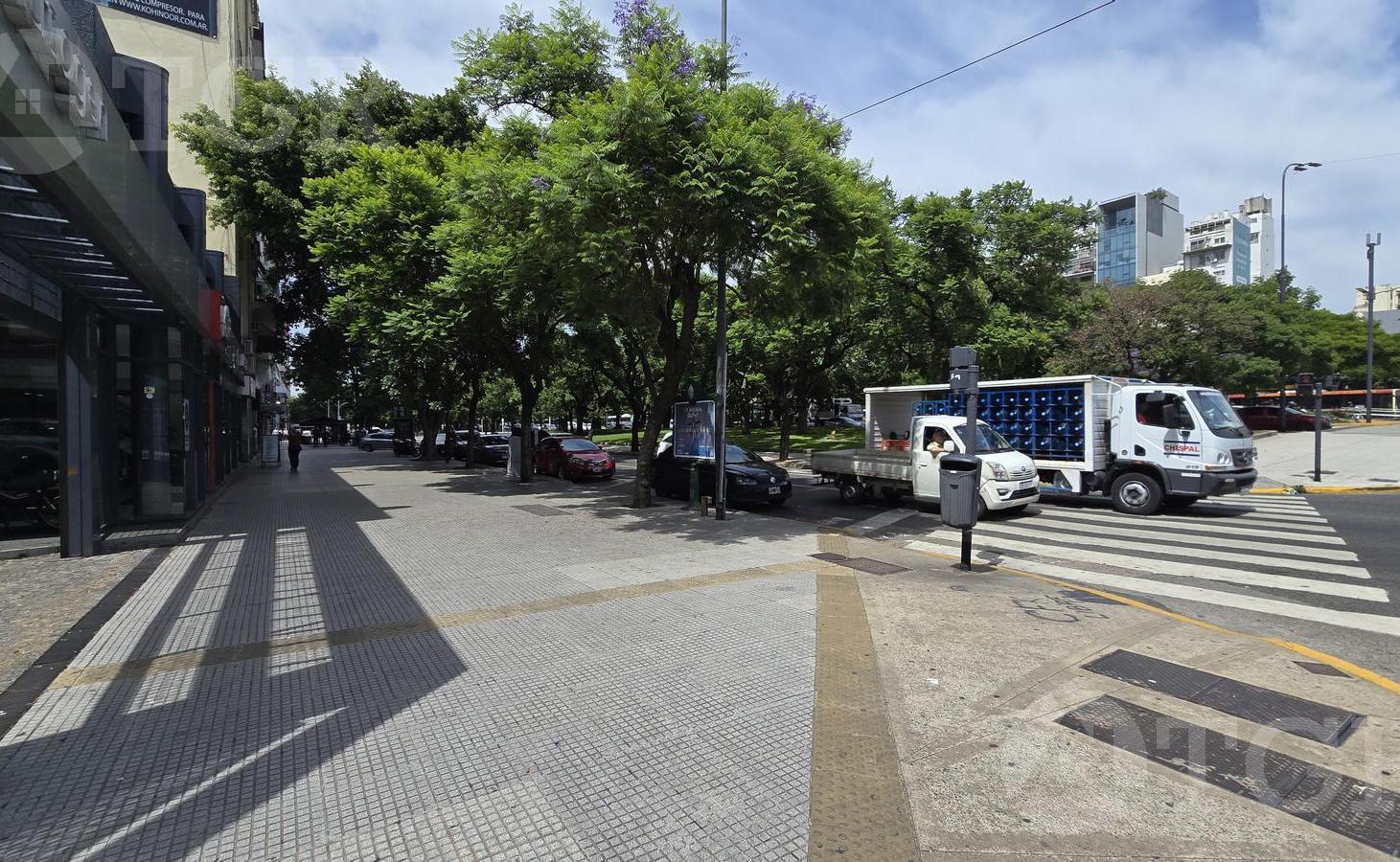 Foto de Venta de lote para desarrollo o remodelación de unidades PH, imagen 3