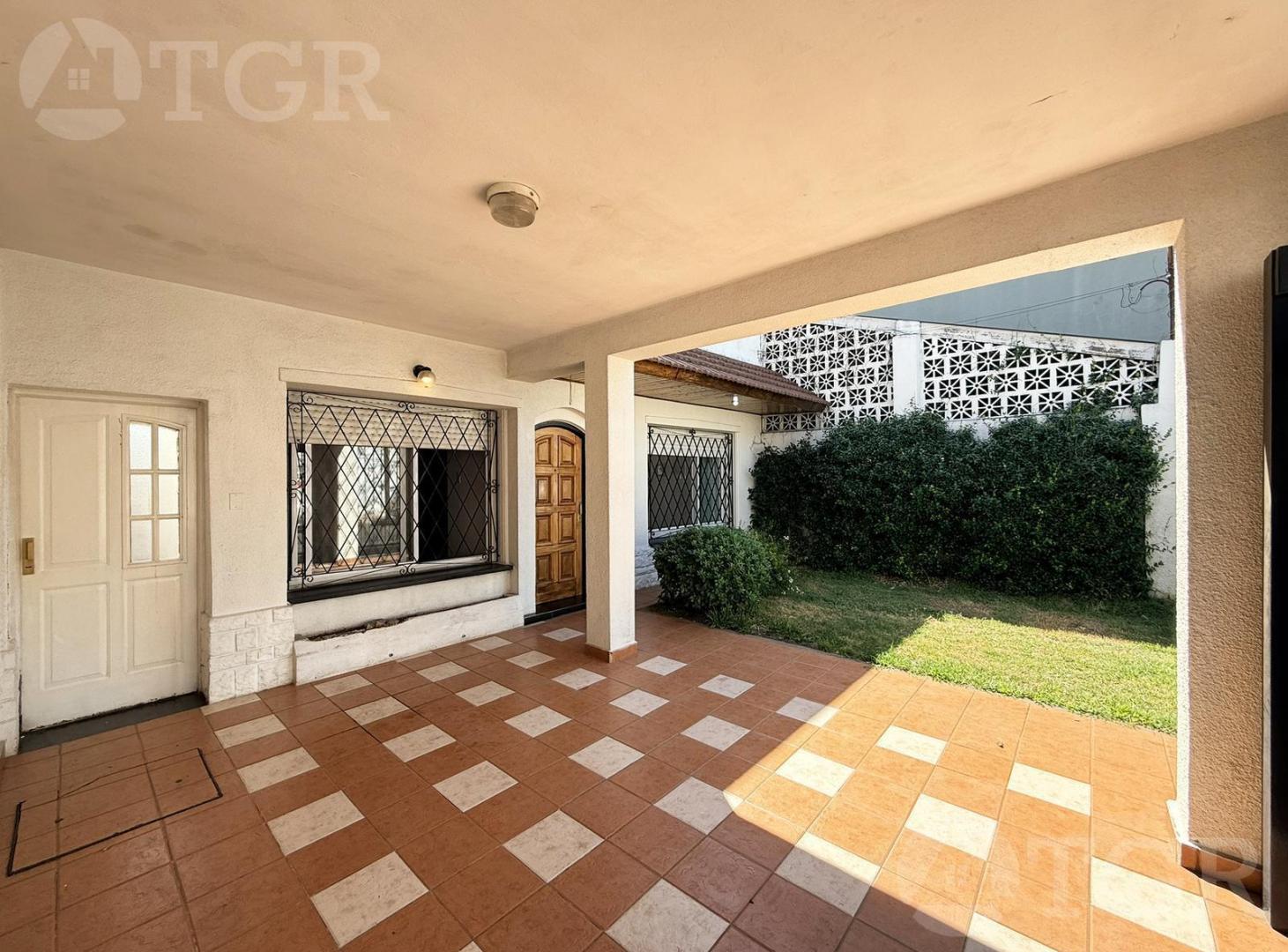 Foto de Venta de 2 Casas en Blok, Ramos Mejia, imagen 3