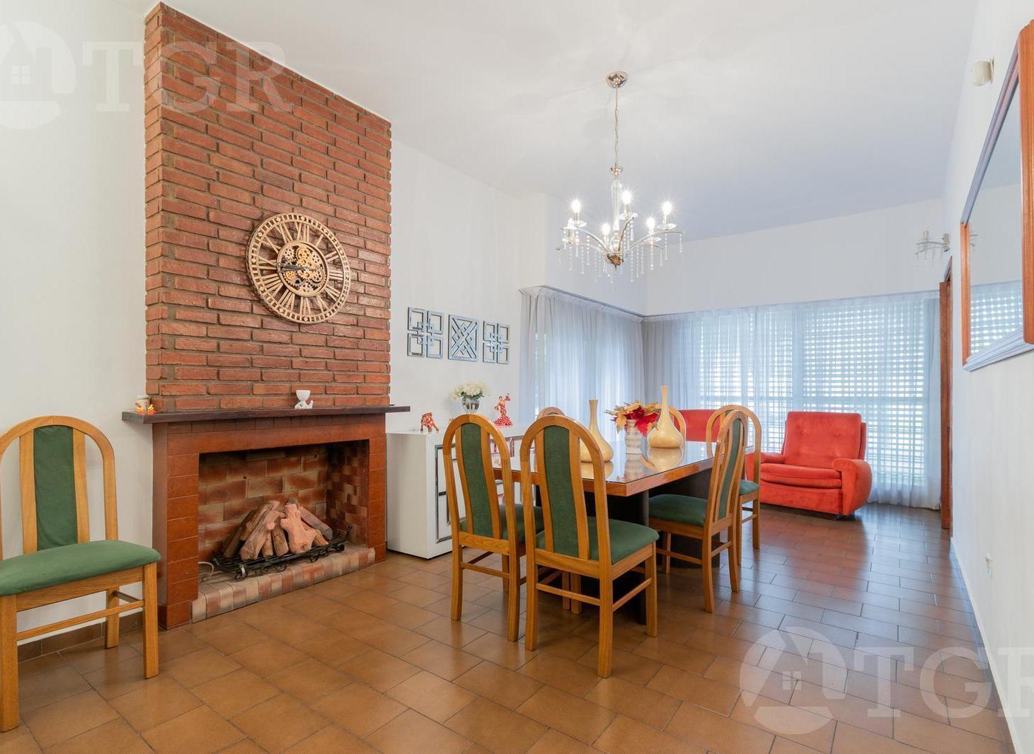 Foto de Venta Casa chalet de 3 dormitorios con en Adrogue, imagen 1