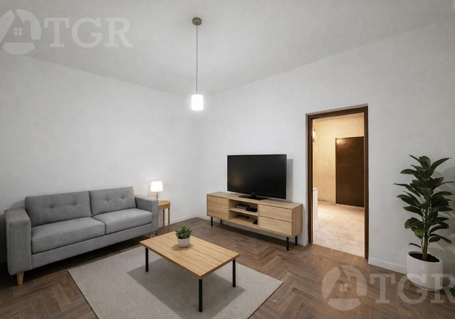 Foto de Venta PH 4 ambientes a reciclar con entrada independiente en Villa, imagen 1