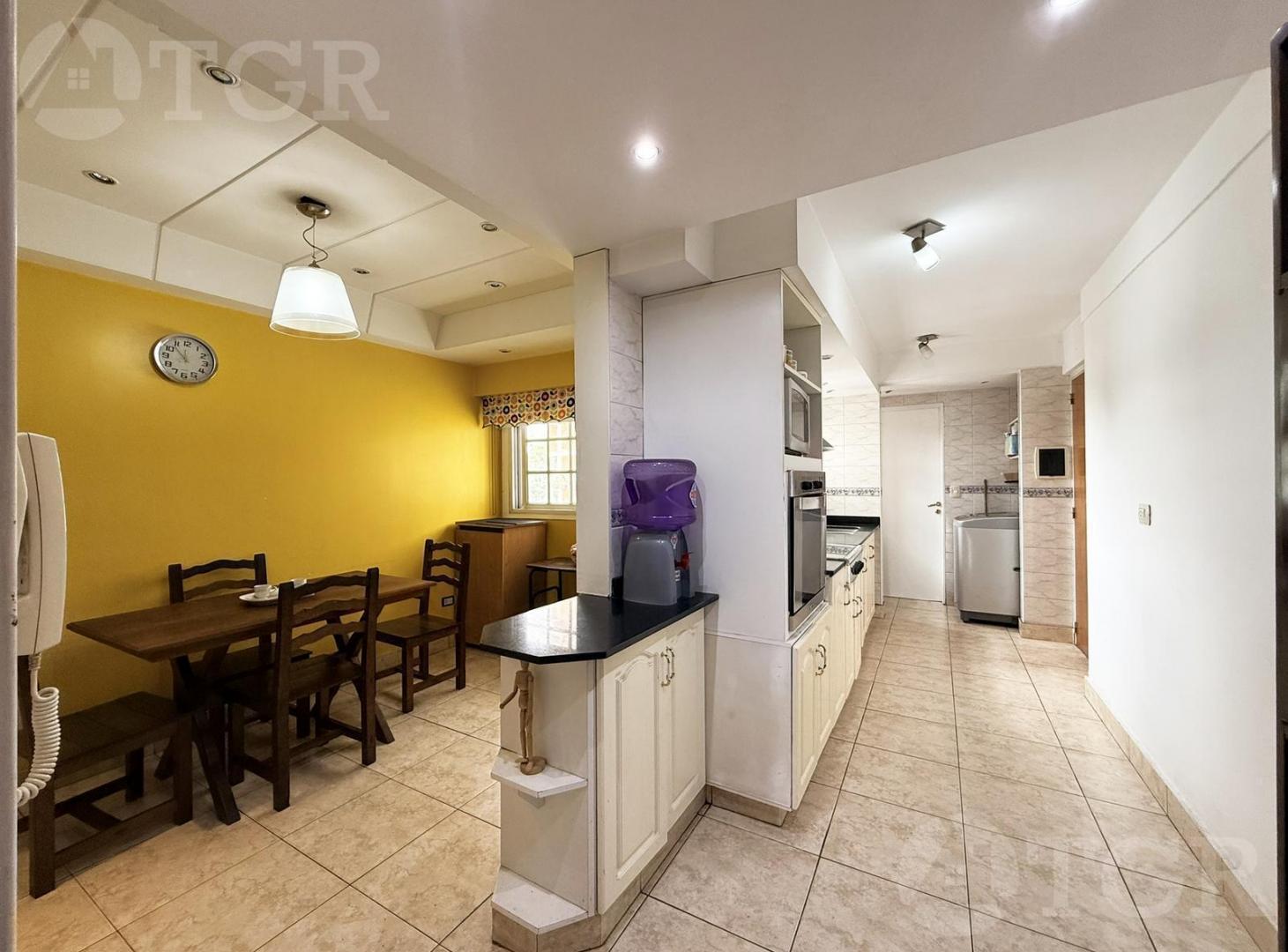 Foto de Venta Departamento 4 ambientes con cochera en Lanús Oeste, imagen 4