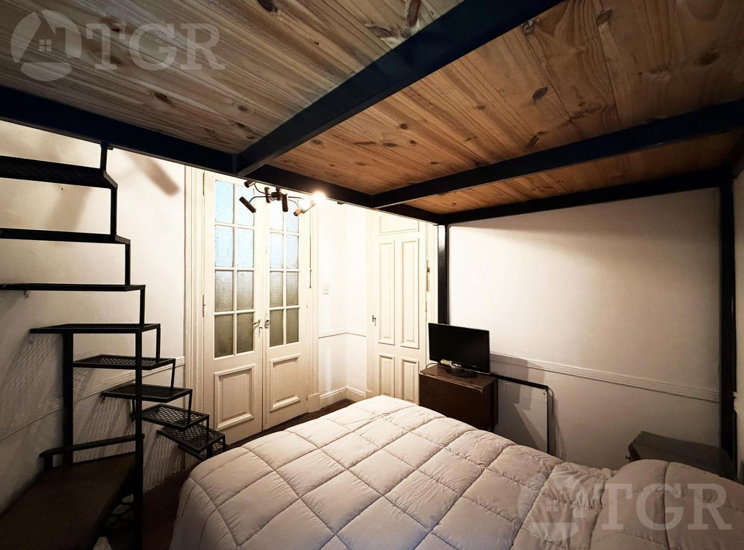 Foto de Venta Departamento tipo Dúplex de 5 ambientes Monserrat, imagen 5