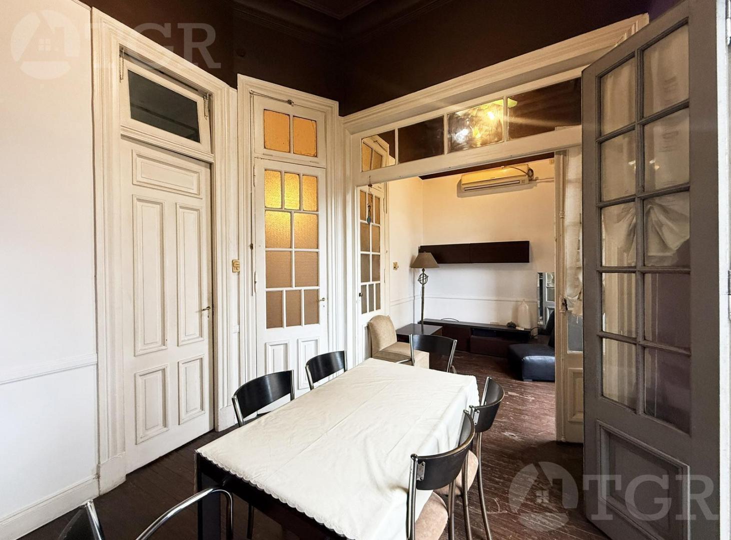 Foto de Venta Departamento tipo Dúplex de 5 ambientes Monserrat, imagen 2