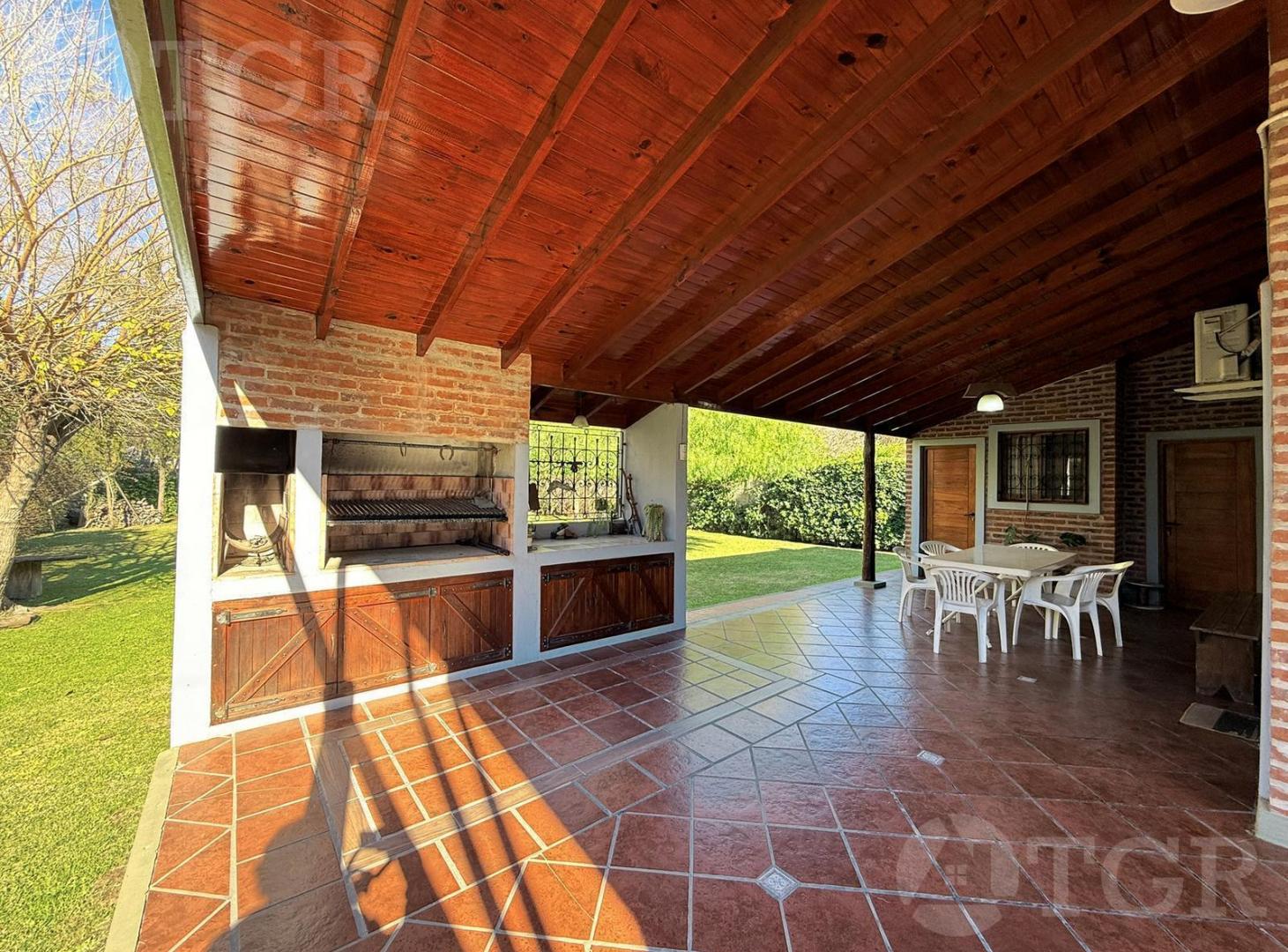 Foto de Casa en venta en Alejandro Korn con gran parque, imagen 1