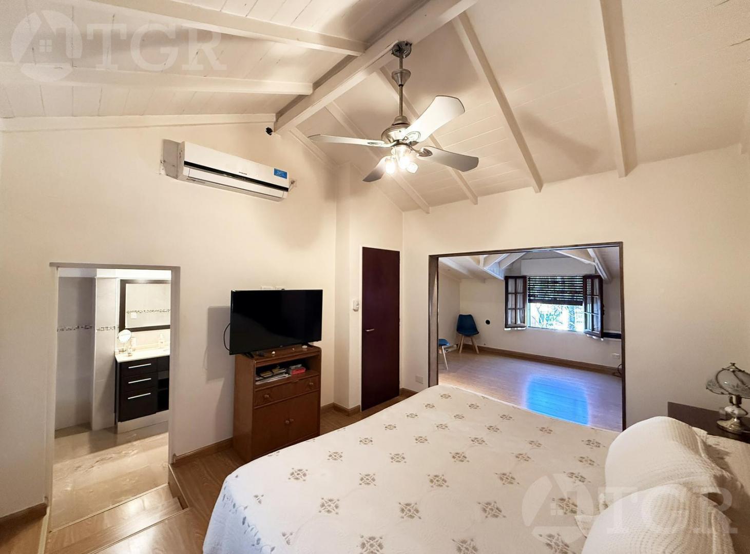 Foto de Venta Casa 5 ambientes en 2 plantas en VILLA DEVOTO, imagen 3