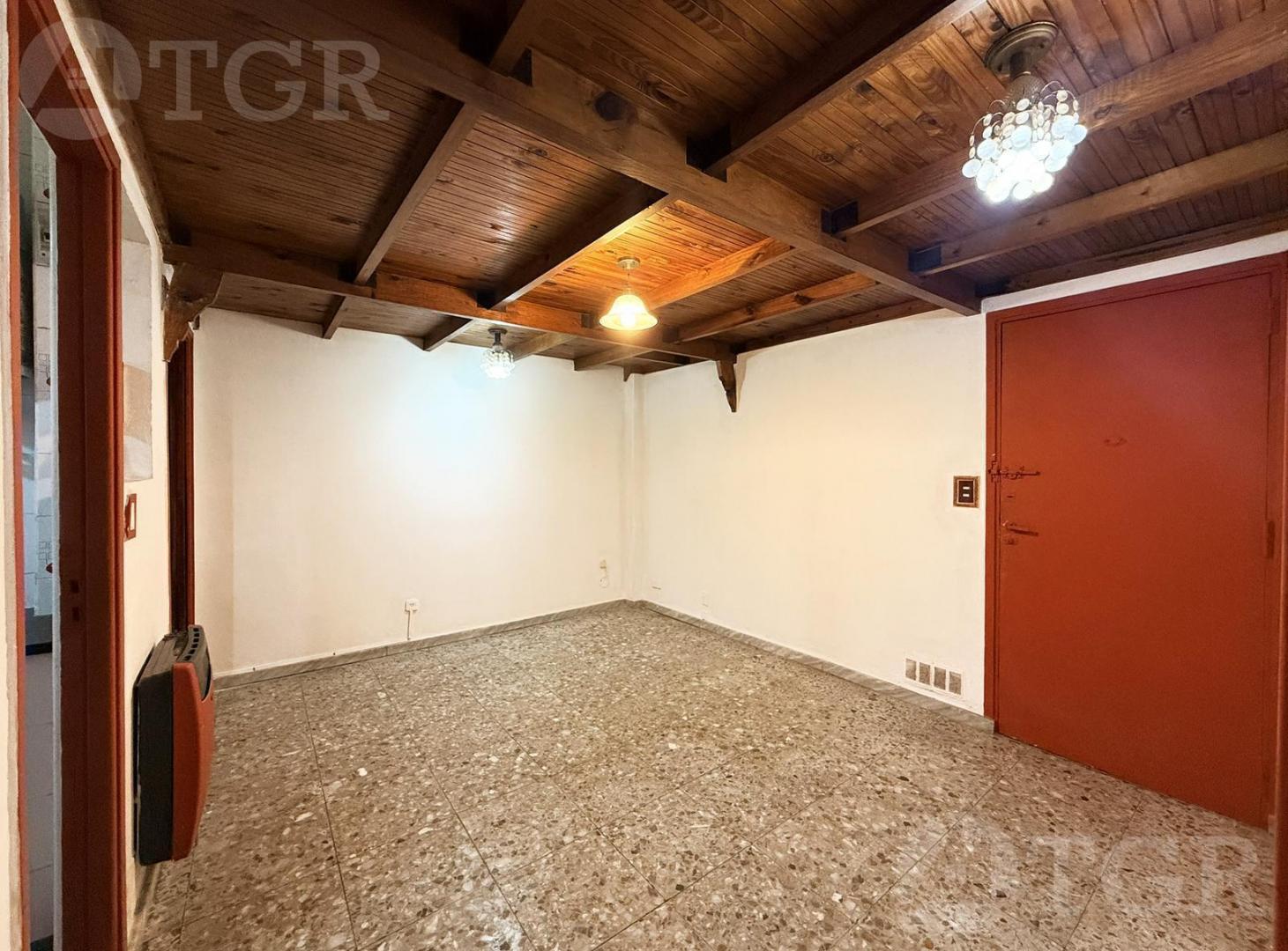 Foto de Departamento con Patio – Mario Bravo 52, Almagro – Hogar con Historia y, imagen 4