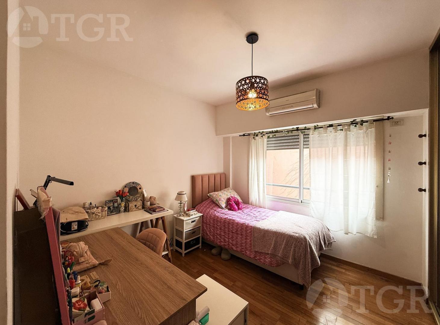 Foto de Venta Departamento 3 ambientes en Caballito con Balcon, imagen 2