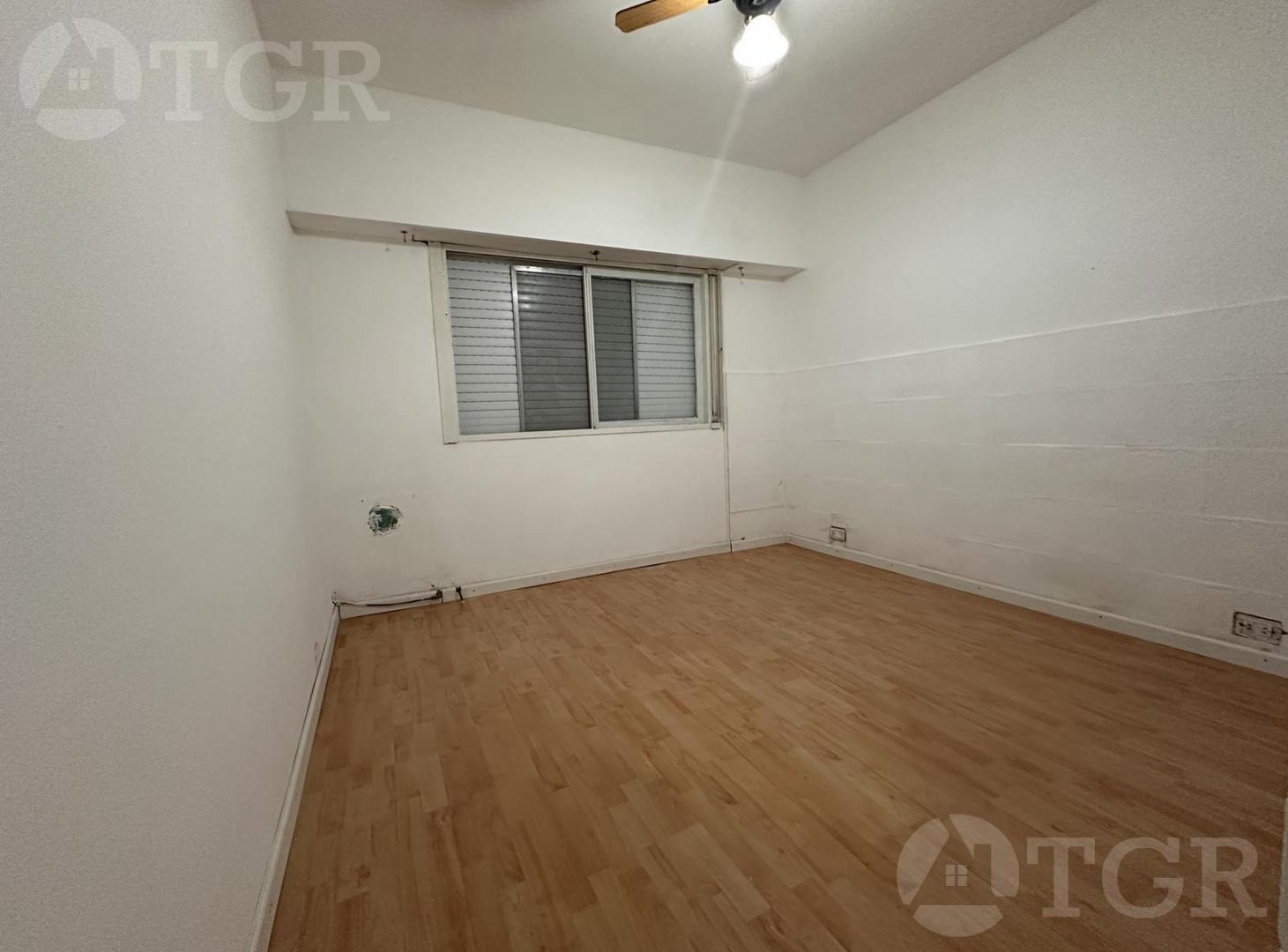 Foto de VENTA PH 3 AMBIENTES con PATIO y TERRAZA en Billinghurst, imagen 5