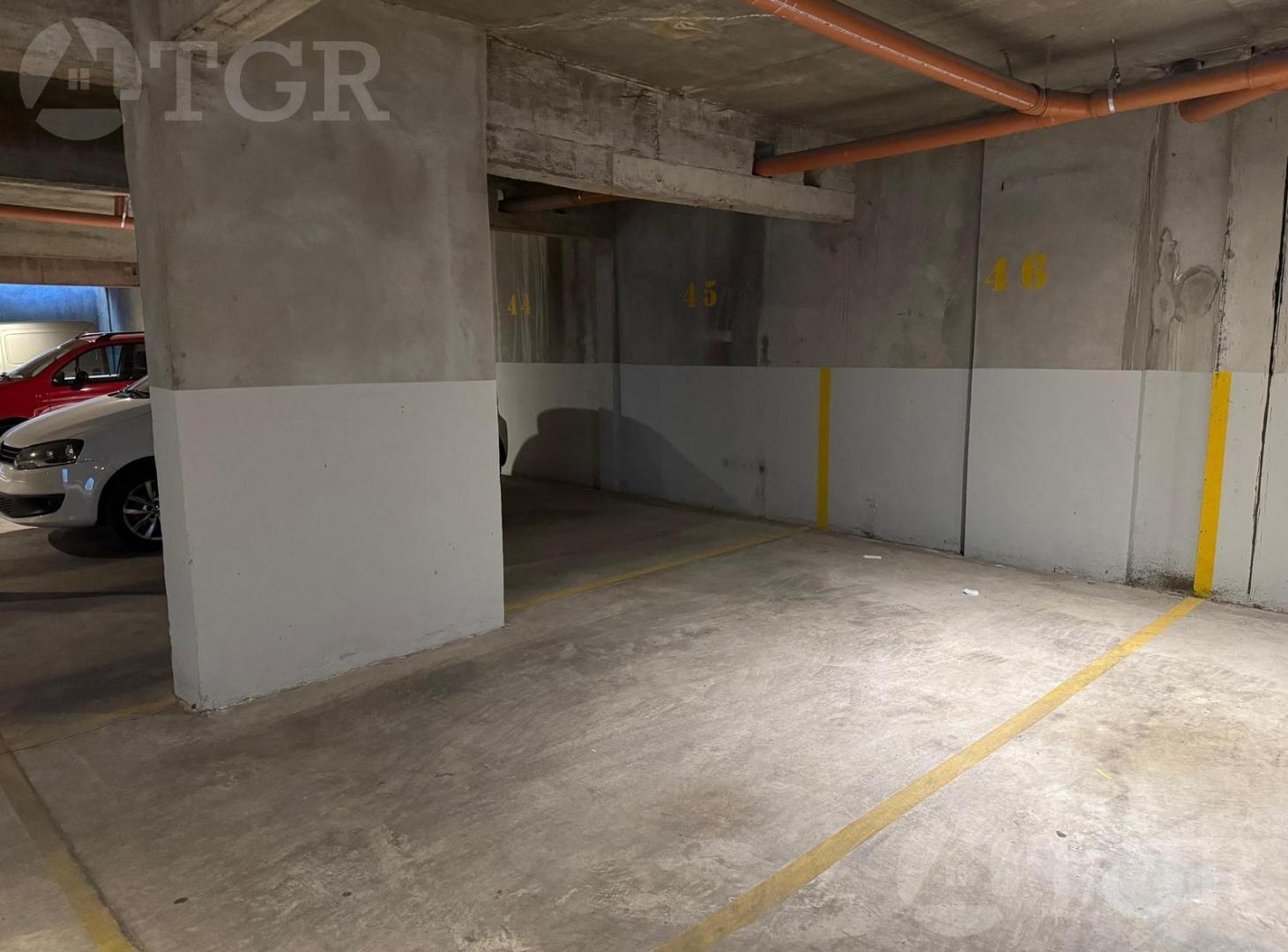 Foto de Cochera fija en venta centro de Caseros, imagen 4