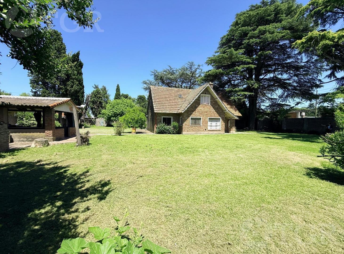 Foto de Casa sobre lote de 2.800 m² con potencial de desarrollo – José C. Paz, imagen 1