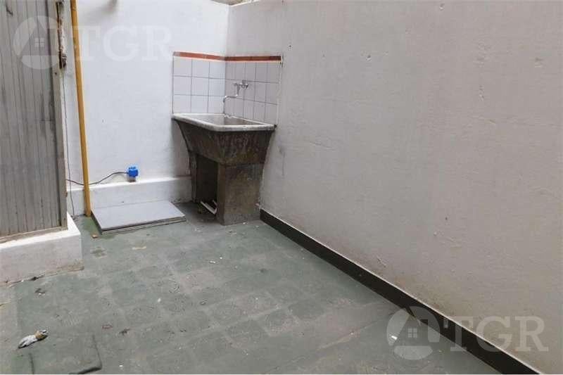 Foto de VENTA DEPARTAMENTO 3 AMBIENTES MUY SILENCIO Y LUMINOSO EN BALVANERA, imagen 5