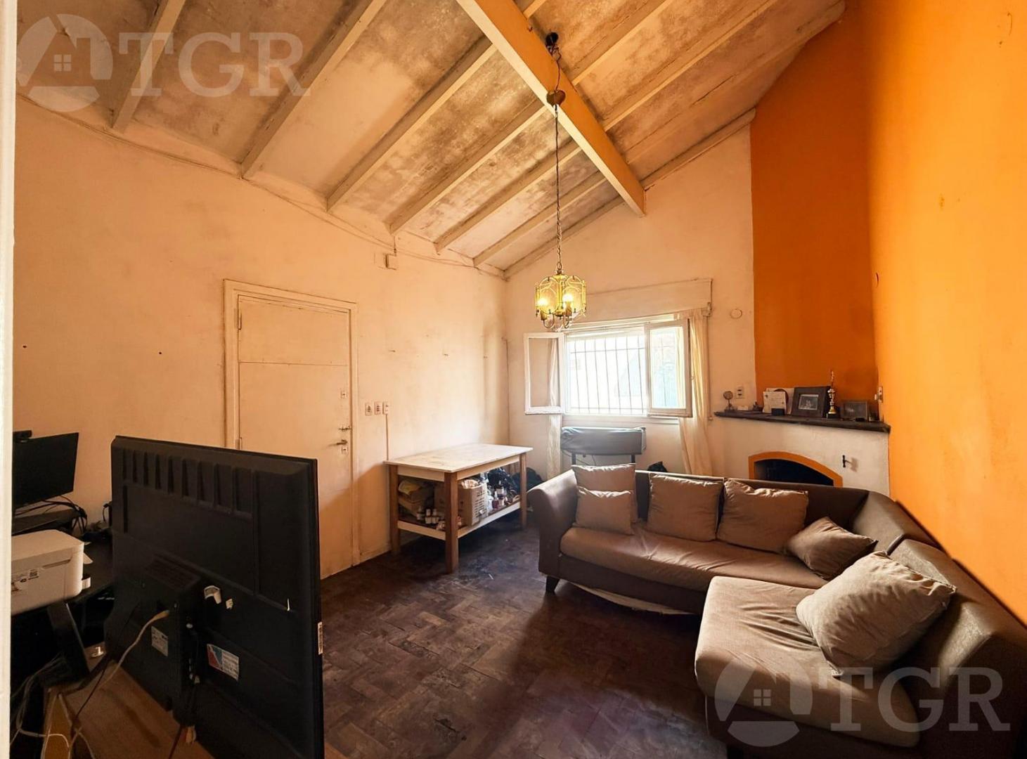 Foto de Venta de Casa en Ituzaingó 2 casas multifamiliar de 3 ambientes, imagen 5