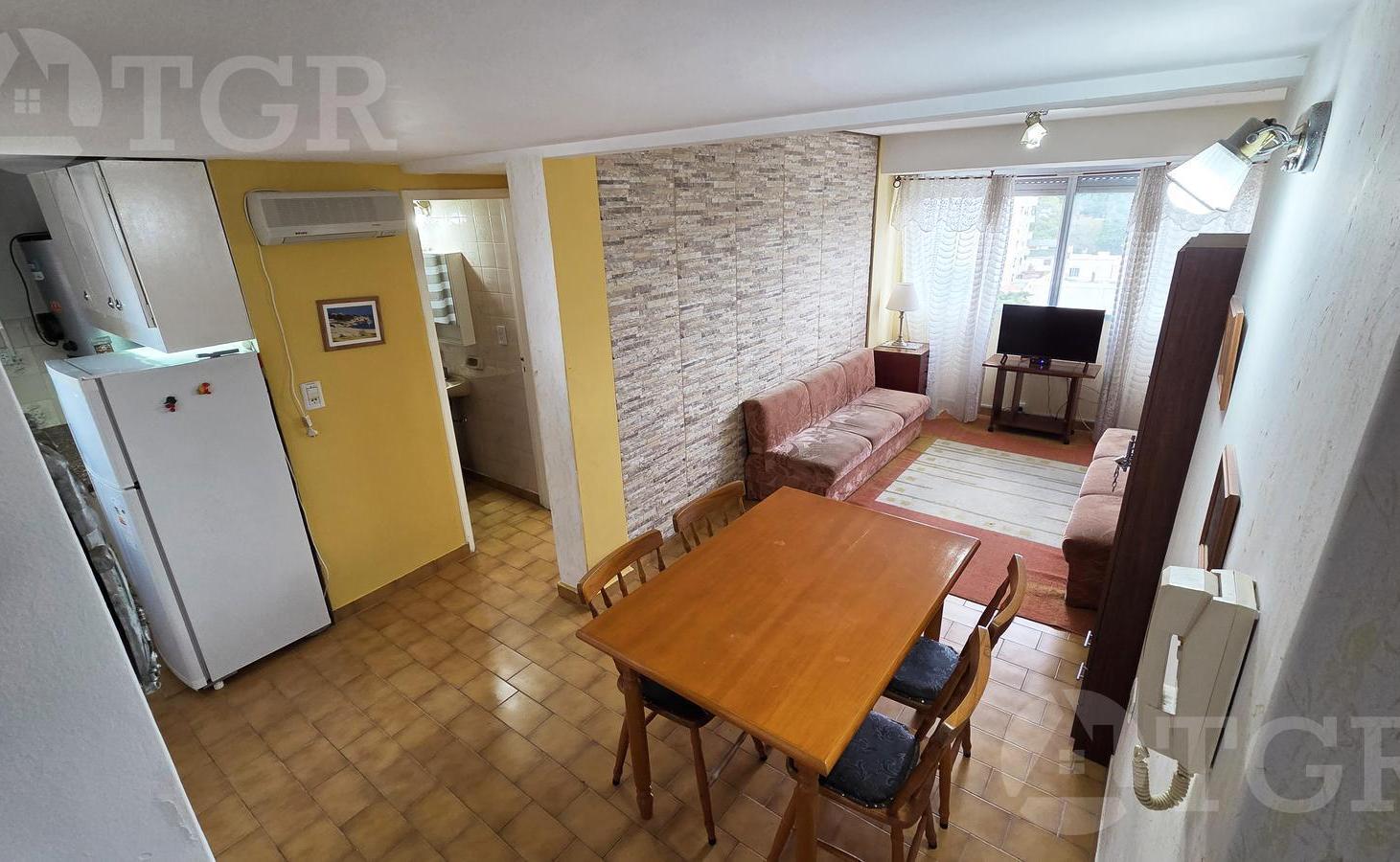 Foto de Departamento en Venta sobre Av. Chiozza | amoblado | A 1 Cuadra del Mar, imagen 1