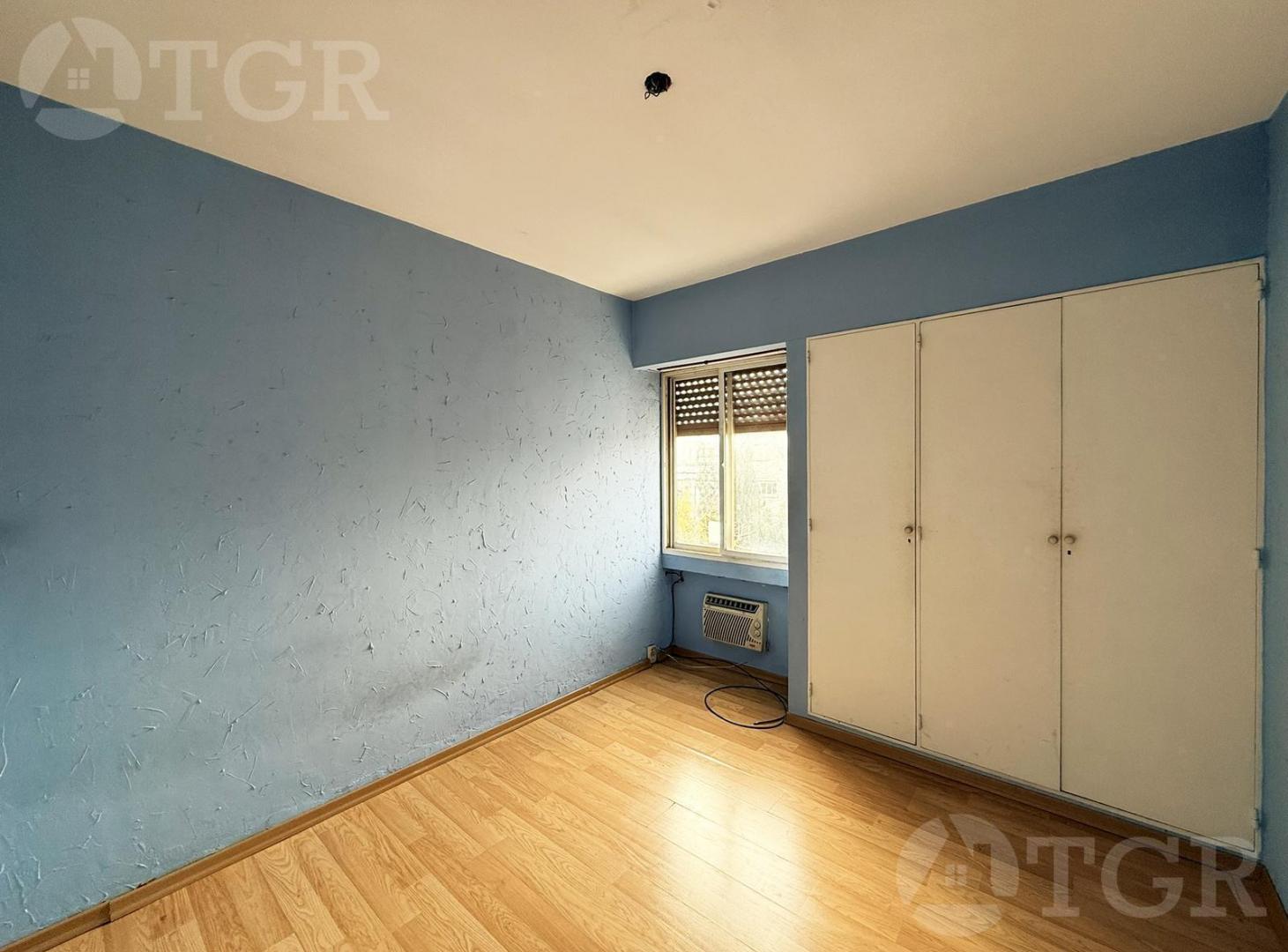 Foto de Venta Departamento 3 ambientes Duplex, en Villa Sarmiento, imagen 4