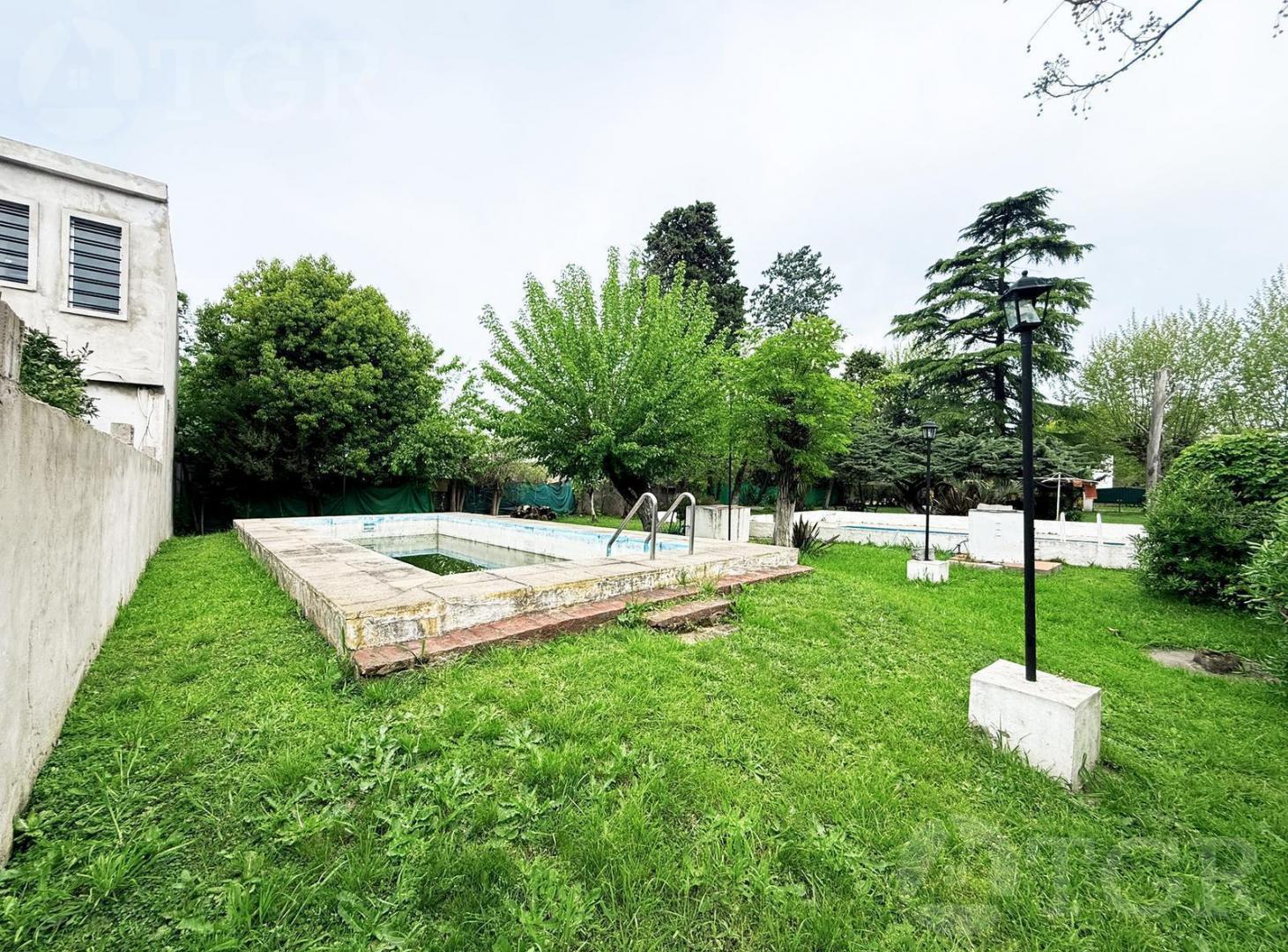 Foto de Venta Casa Quinta de 400m2 con Piscina en Marcos Paz, imagen 3