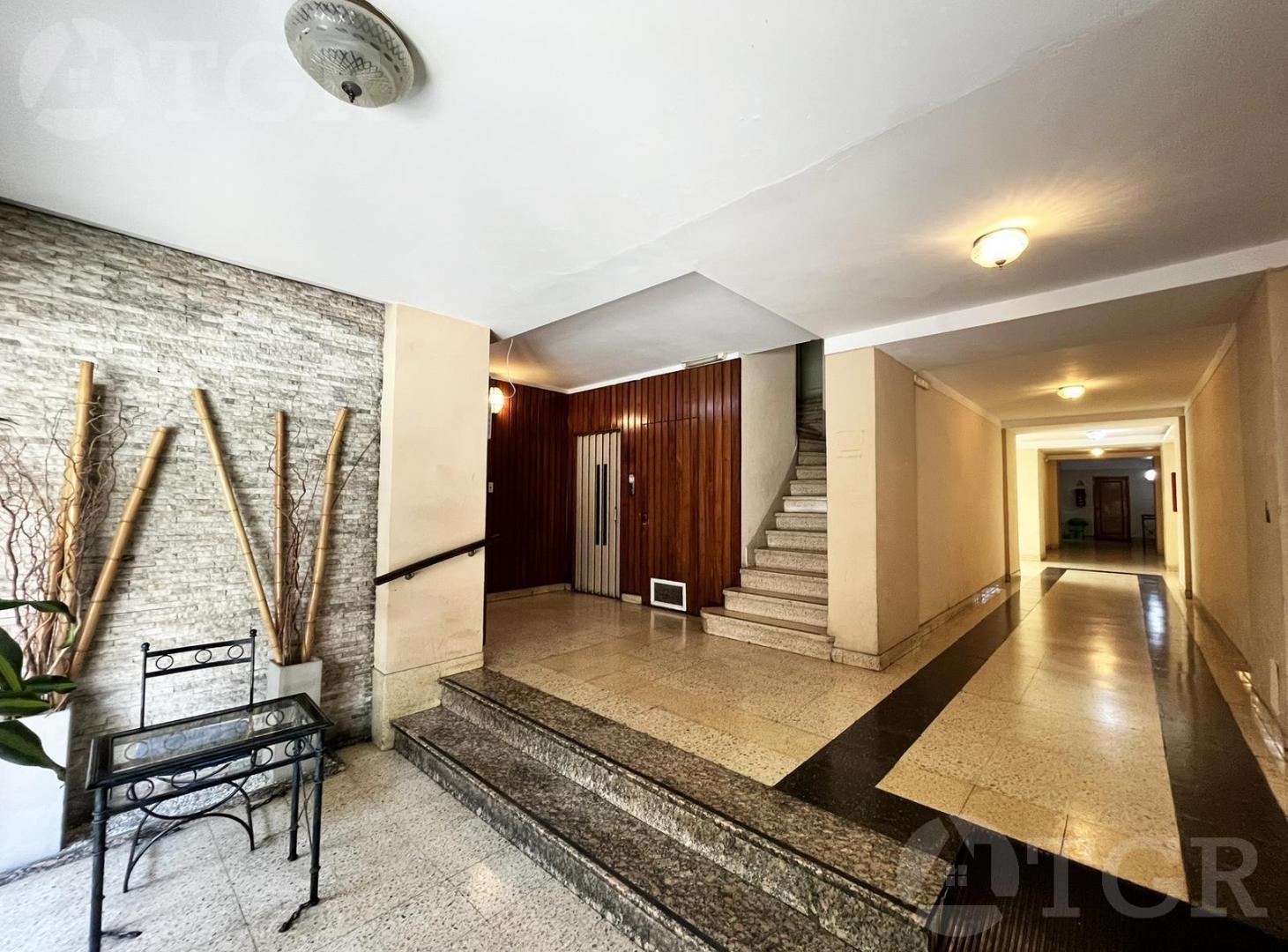 Foto de Venta departamento un ambiente zona UADE - UAI, imagen 1
