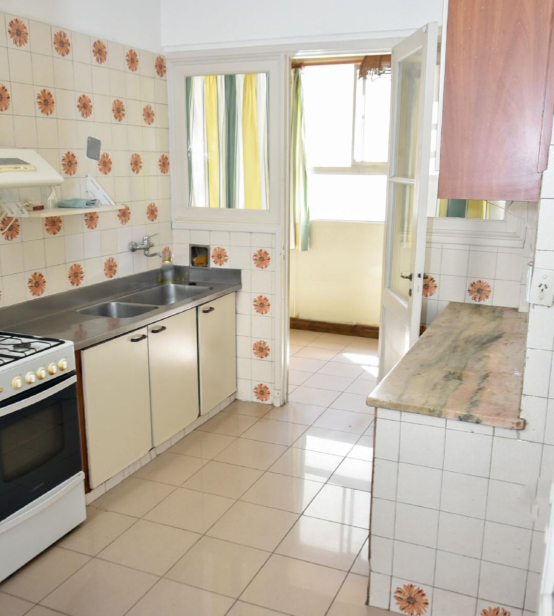 Callao y Arenales, 4 Dorm., Cochera Opcional 1