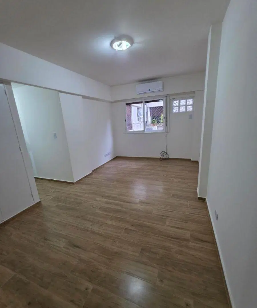IMPECABLE Y AMPLIO MONOAMBIENTE 4