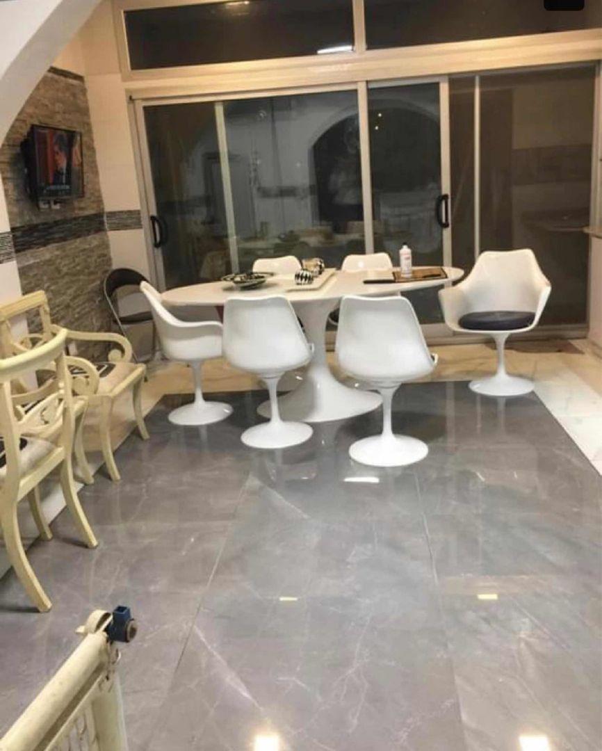 Foto de Triplex Refaccionado a nuevo 4 Amb al frente con cochera APTO CREDITO, imagen 4