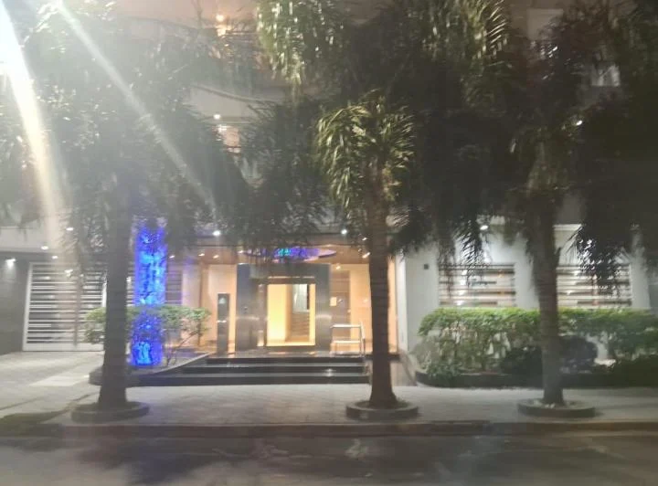 departamento moderno de 1 ambiente divisible con cochera 3