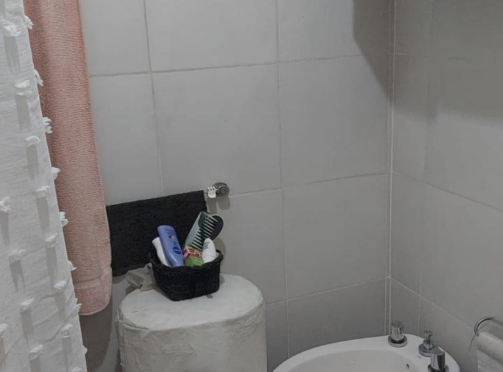 Departamento de 1 ambiente al frente con balcon 3