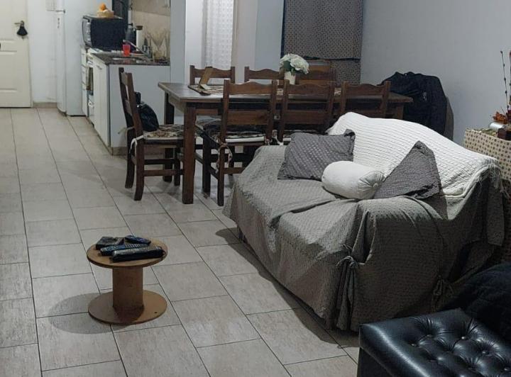 Departamento de 1 ambiente al frente con balcon 2