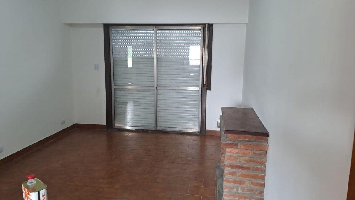 OPORTUNIDAD BAO DE PRECIO Departamento 3 ambientes al Frente en Ramos Mejia