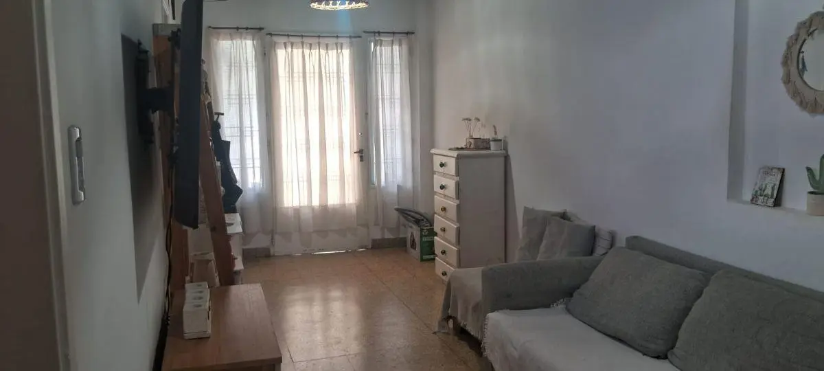 Muy lindo ph al frente totalmente independiente, en muy linda zona 8