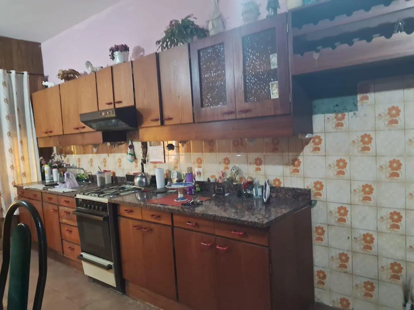 OPORTUNIDAD BAJO EL PRECIO Casa 4 ambientes, en excelente zona apta credito 3