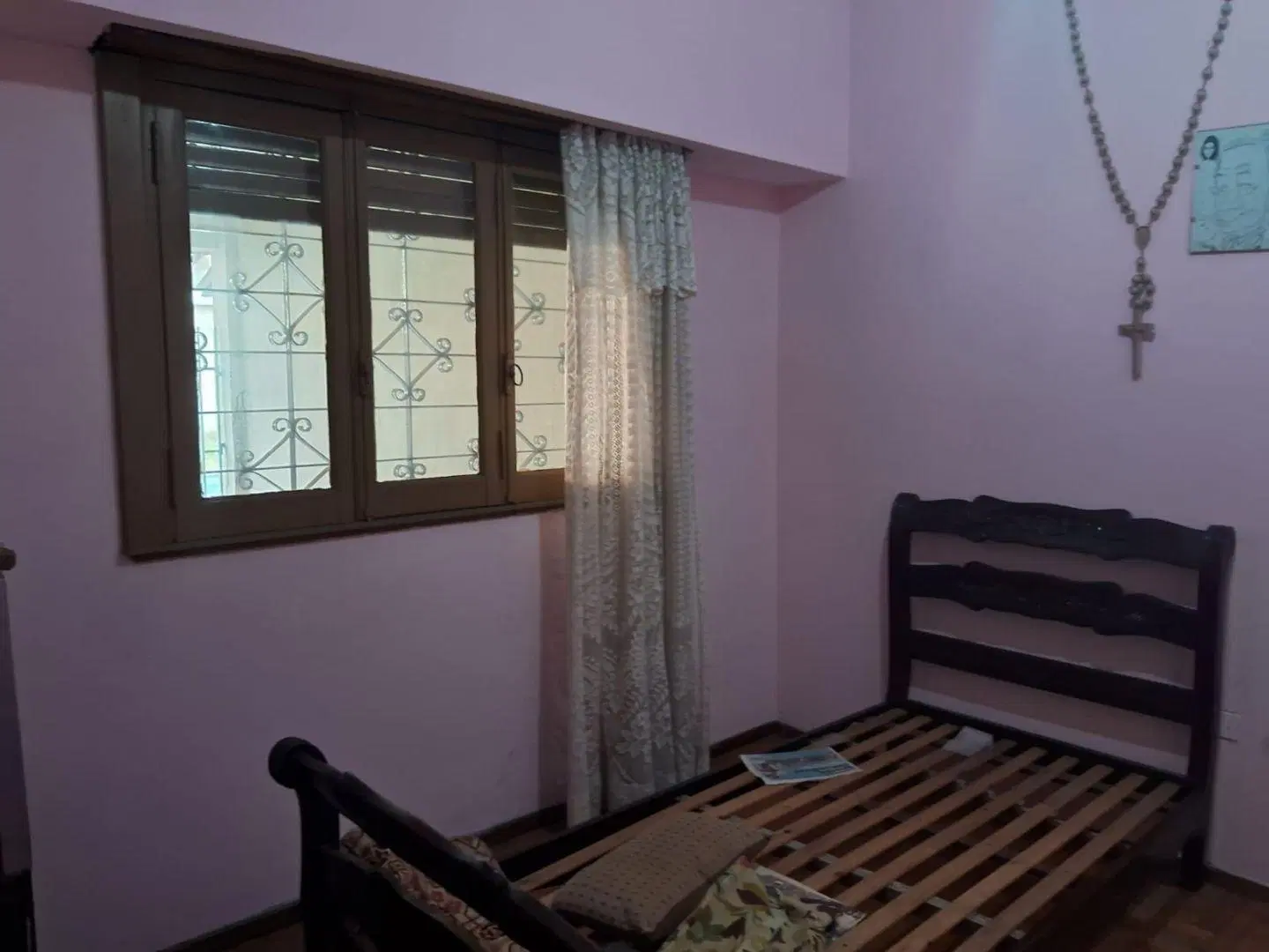 OPORTUNIDAD BAJO EL PRECIO Casa 4 ambientes, en excelente zona apta credito 2
