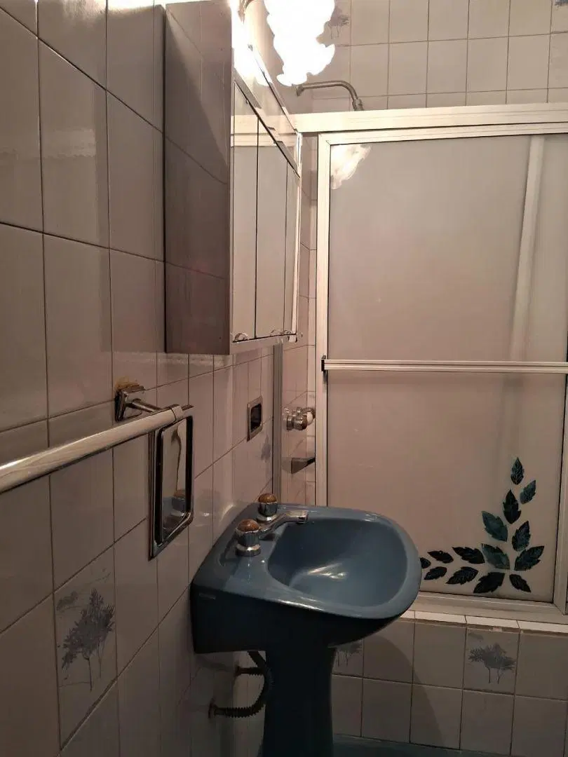 OPORTUNIDAD BAJO EL PRECIO Casa 4 ambientes, en excelente zona apta credito 5