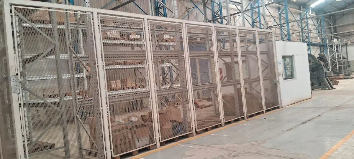 Planta Industrial 13.500 m² Virrey del Pino,3.600 m2 cubiertos a 100m de ruta 3 2
