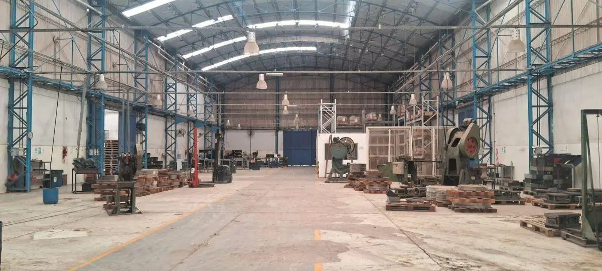 Planta Industrial 13.500 m² Virrey del Pino,3.600 m2 cubiertos a 100m de ruta 3 5