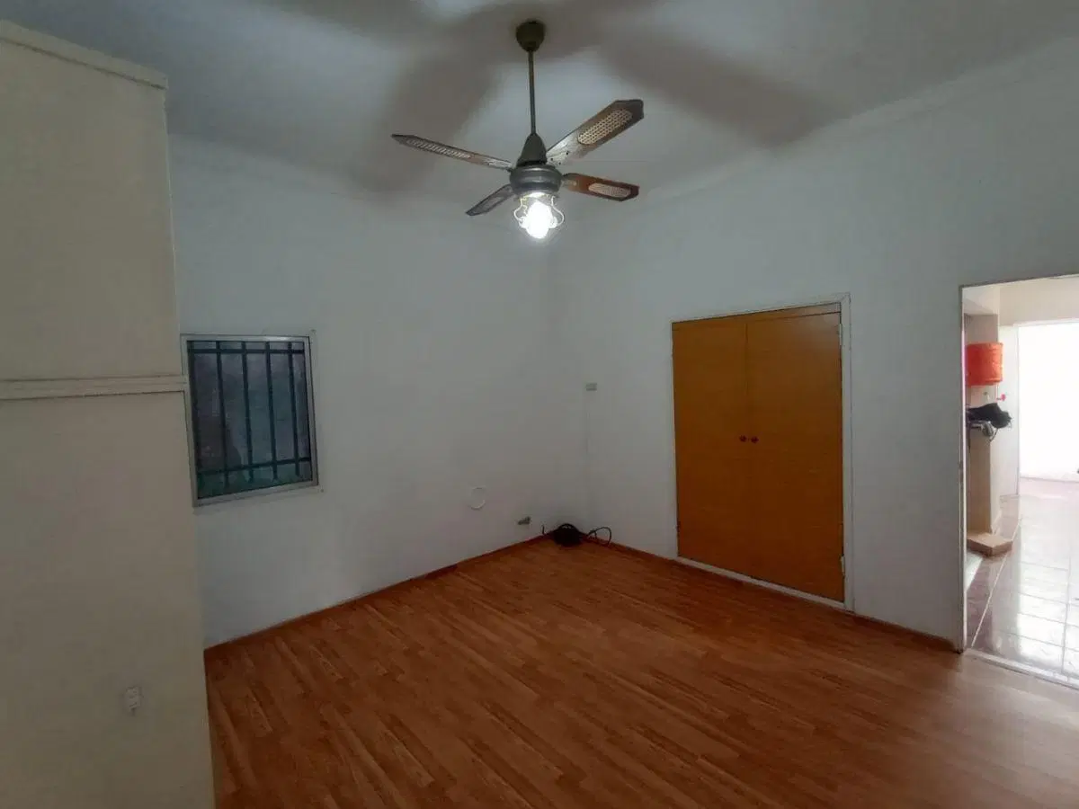 Casa Ph Tres ambientes en Lomas del mirador 5