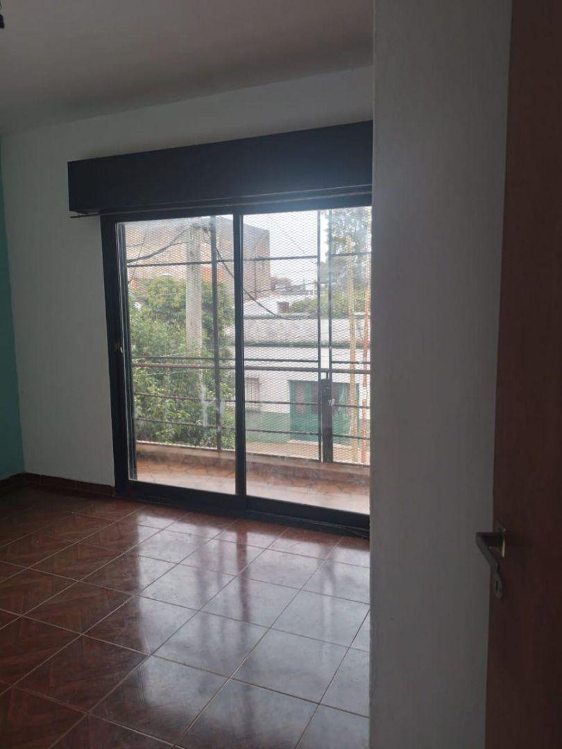 Foto de Departamento 2 Ambientes en Lomas del MIrador, imagen 3