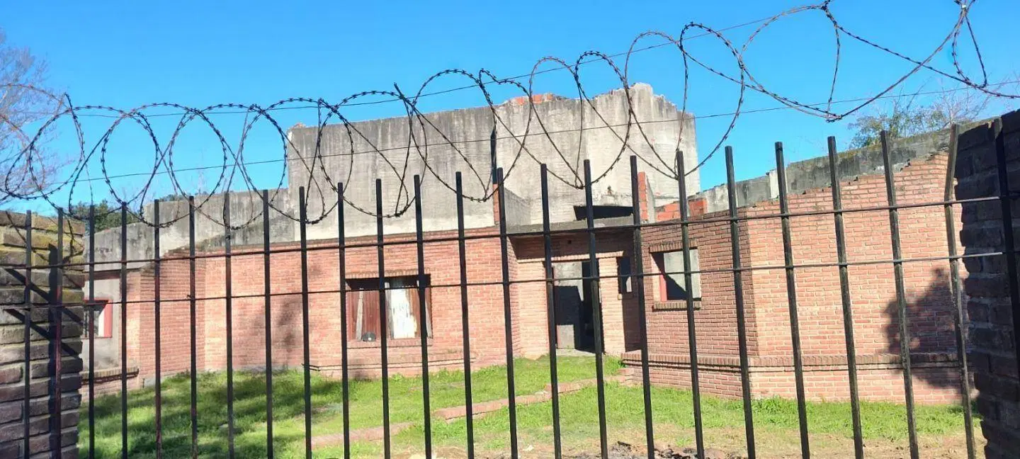 TERRENO EN VENTA EN PASO DEL REY 1.550M2 ZONA RESIDENCIAL INDUSTRIAL 4