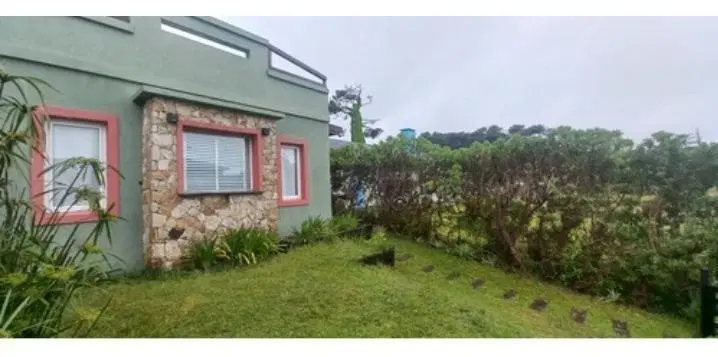 Casa en Venta en Mar Azul 5