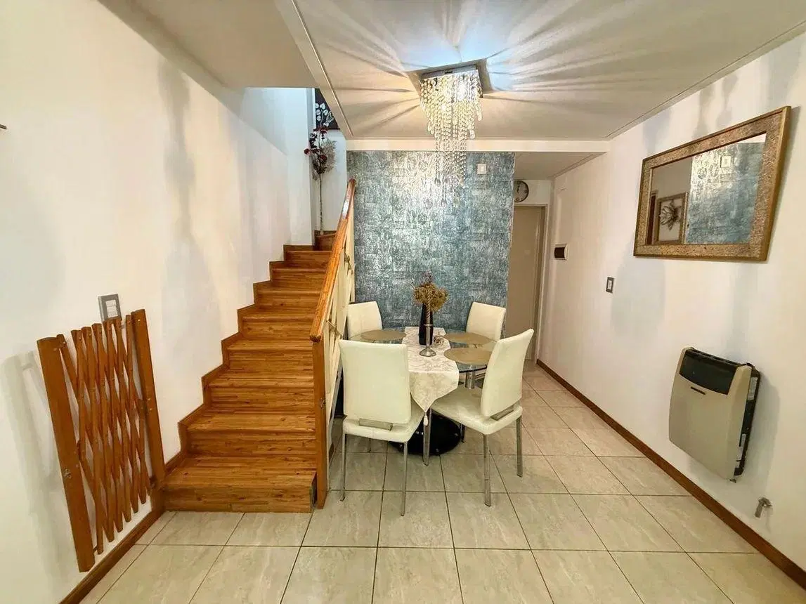 Triplex 4 Ambientes En Ramos Mejia. Apto Credito Sin Expensas 8