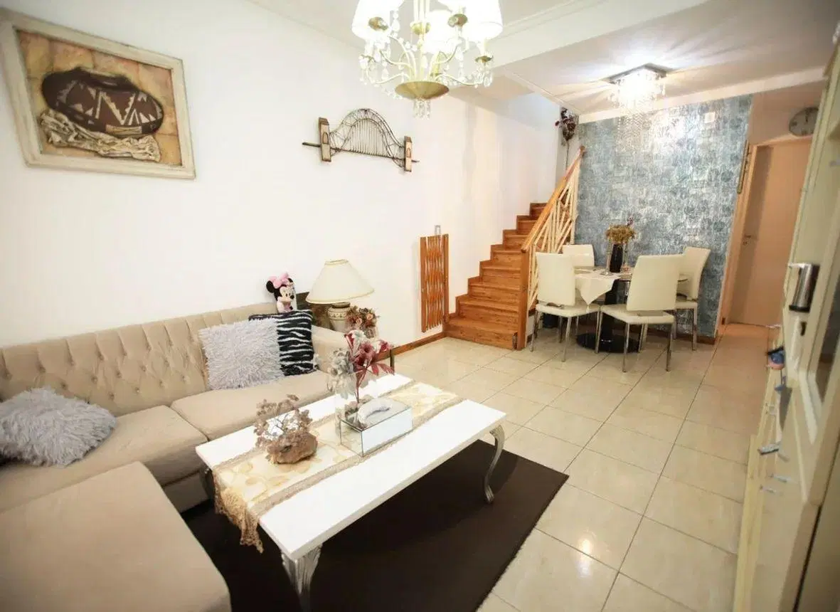 Triplex 4 Ambientes En Ramos Mejia. Apto Credito Sin Expensas 3