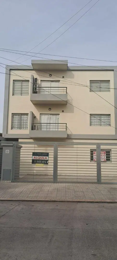 Monoambiente Divisible Apto Credito, Bajas expensas, En villa Luzuriaga 5