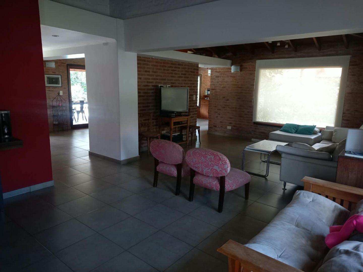 Foto de Venta de Casa 5 Ambientes en country banco provincia.Francisco Alvarez, imagen 2