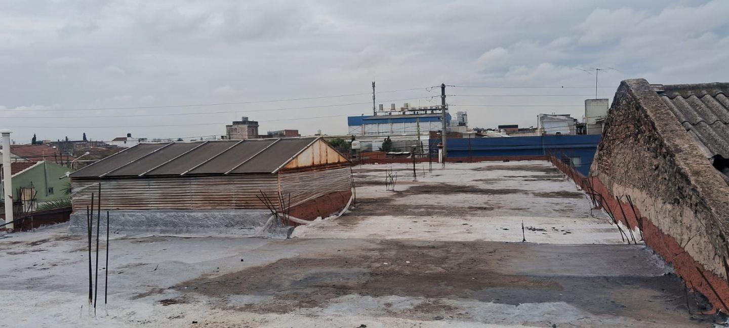 Foto de GALPON ZONA INDUSTRIAL A METRS DE AV ROSAS, imagen 2